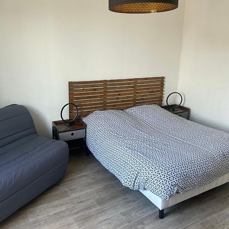 Le Familial: Cozy Double Rooms with Netflix and Private Parking Dieppe Exterior photo