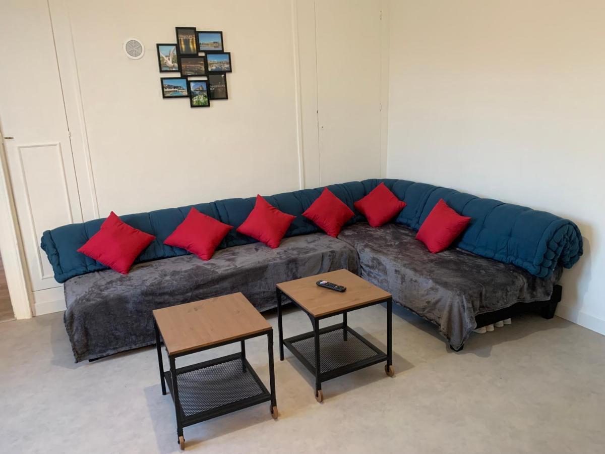 Le Familial: Cozy Double Rooms with Netflix and Private Parking Dieppe Exterior photo